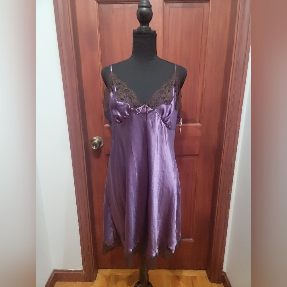 Elegant Purple Women's Nightgown